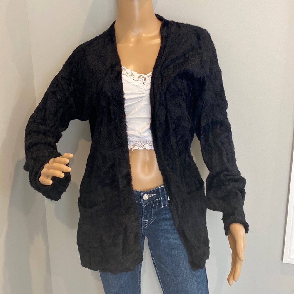 Express size m  women’s cardigan With crushed material